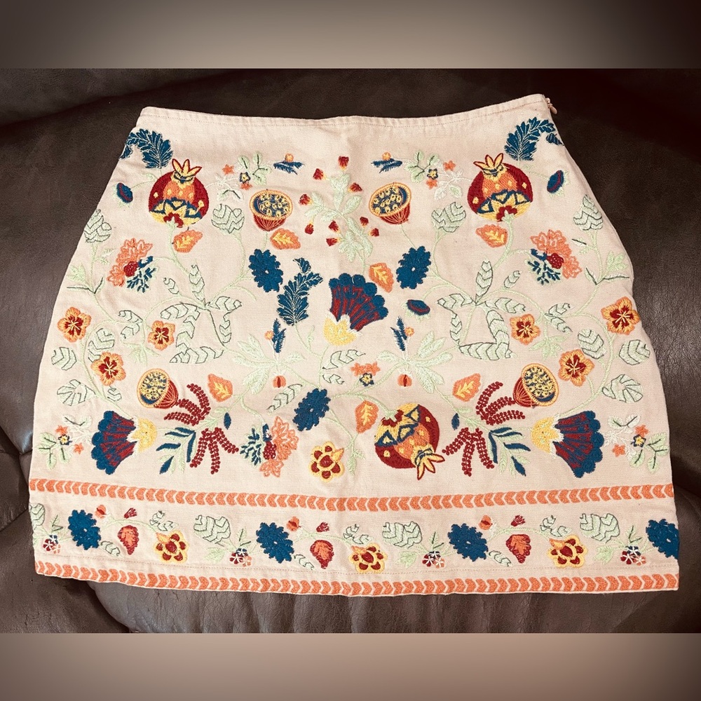 Urban Outfitters Light Pink Floral Embroidered Skirt - Picture 1 of 5